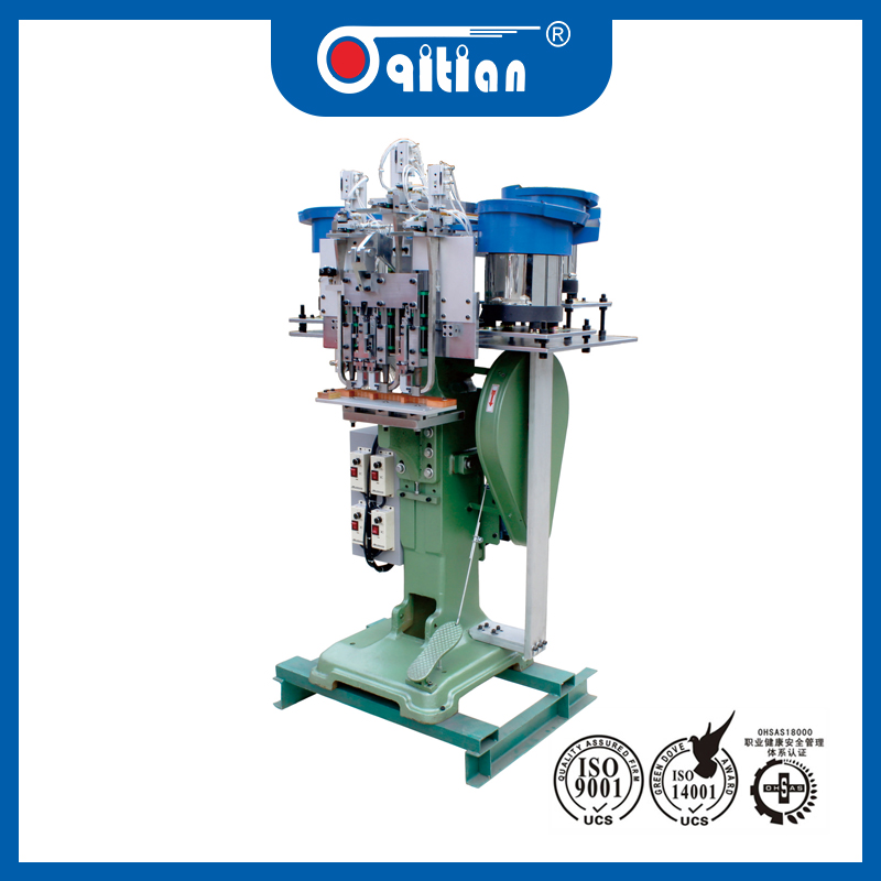 Full-automatic three-grain tadpole clamping machine